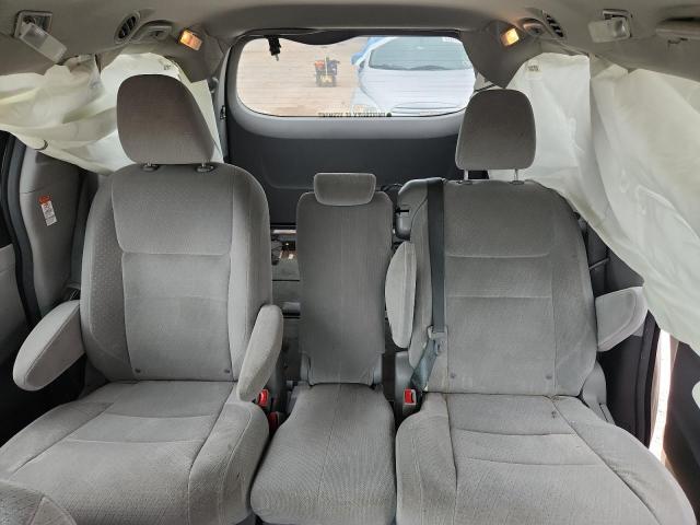 2015 TOYOTA SIENNA LE 5TDKK3DC6FS570129