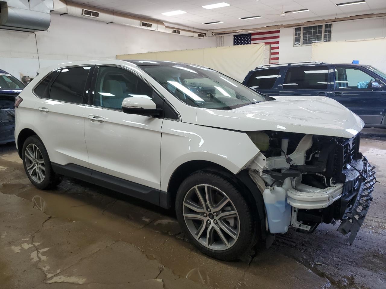 FORD EDGE TITANIUM