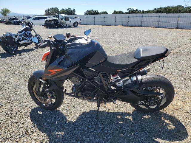 2017 KTM 1290 SUPER VBKV39403HM959424