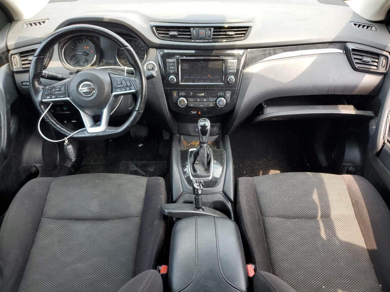 NISSAN ROGUE SPORT S