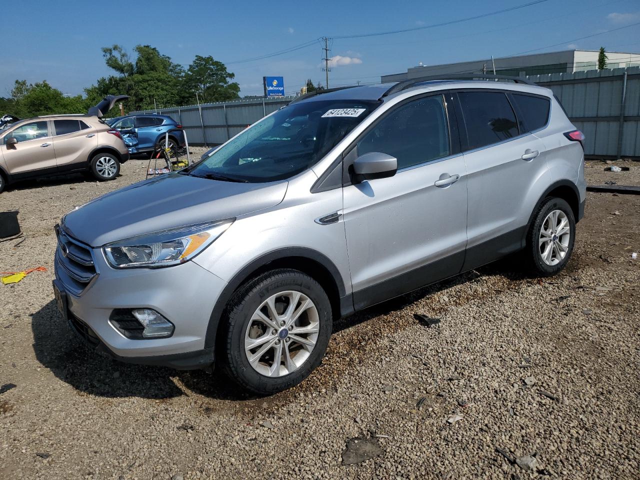 FORD ESCAPE SE