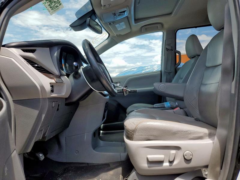 2019 TOYOTA SIENNA XLE 5TDYZ3DCXKS016057