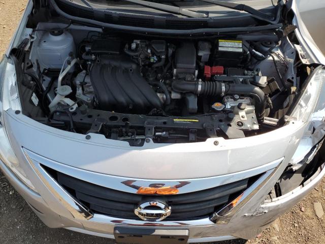 2019 NISSAN VERSA SV 3N1CN7AP1KL819661