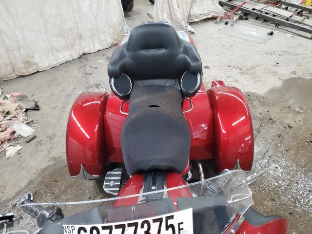 2019 HARLEY-DAVIDSON FLHTCUTG 1HD1MAF18KB853153