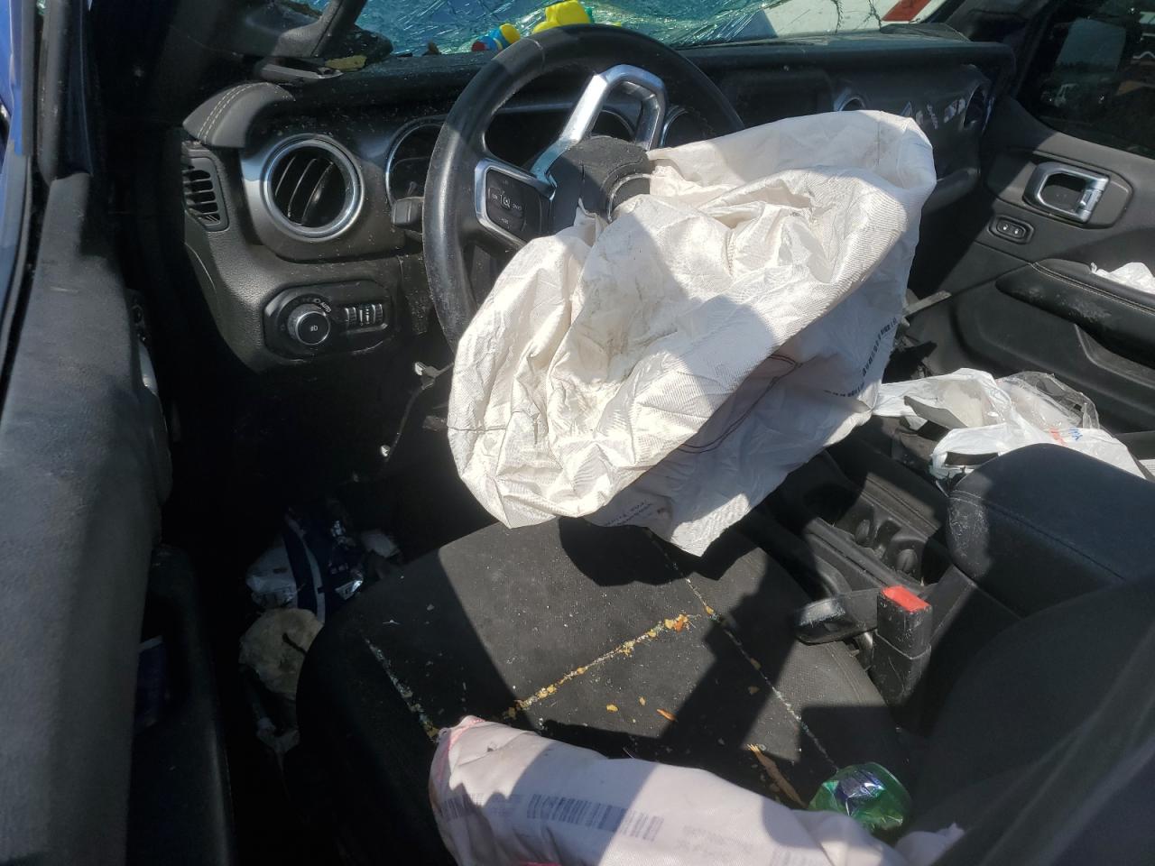 JEEP WRANGLER SAHARA