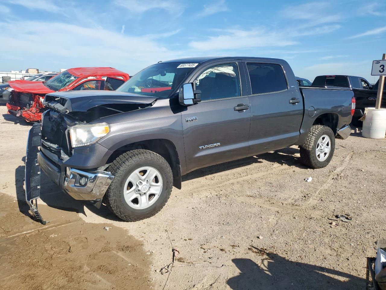 TOYOTA TUNDRA CREWMAX SR5