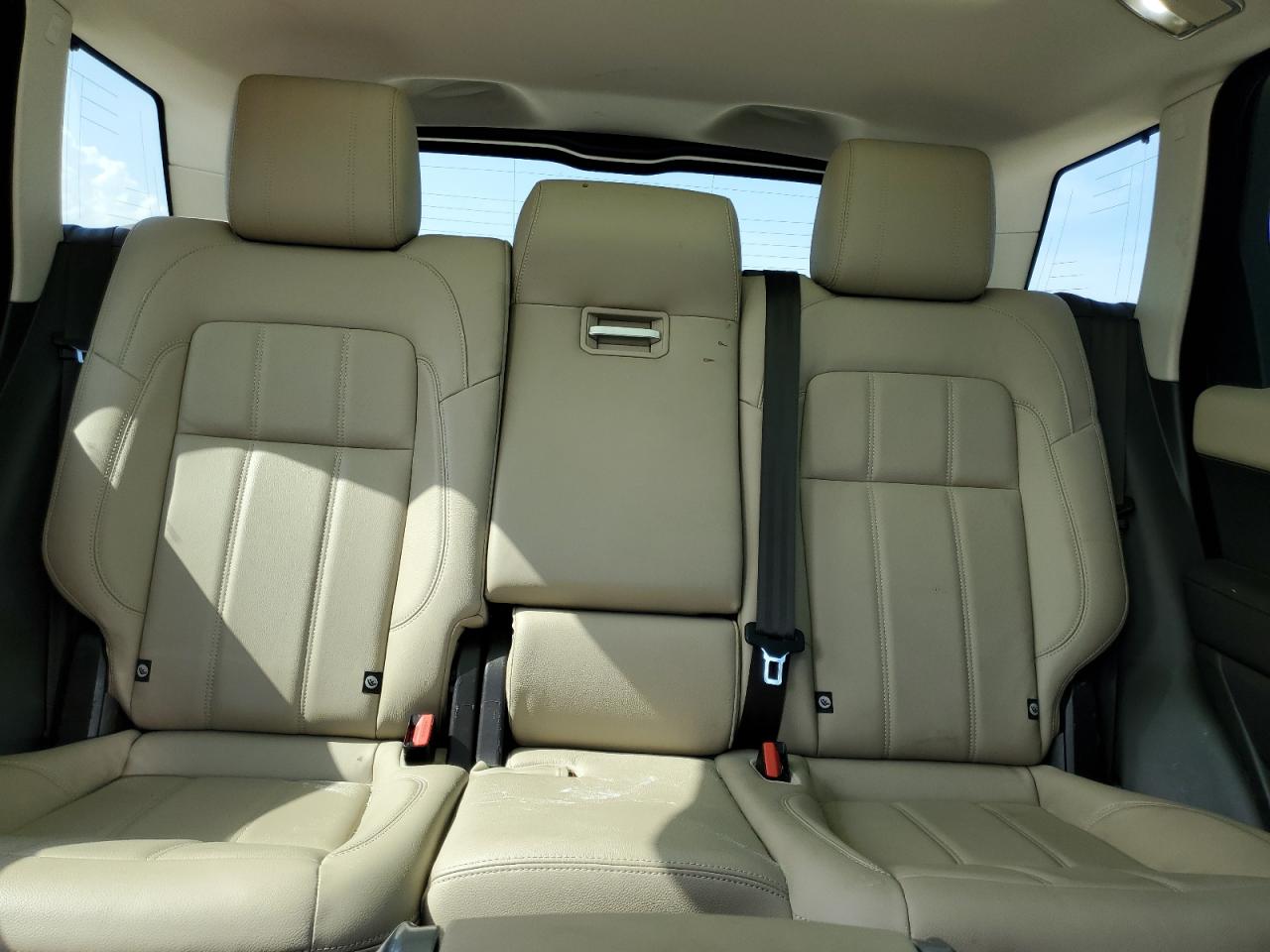 LAND ROVER RANGE ROVER SE