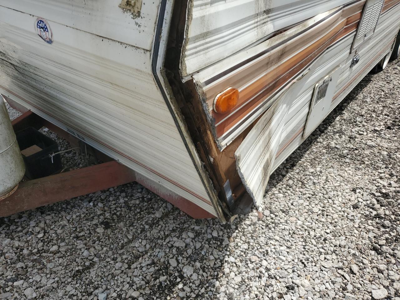 Lot #3225387853 1985 MALLARD TRAILER