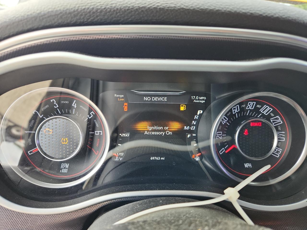 DODGE CHALLENGER SXT PLUS