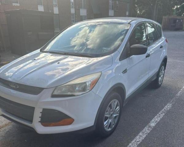 FORD ESCAPE S 2013 white 4dr spor gas 1FMCU0F76DUC32697 photo #1
