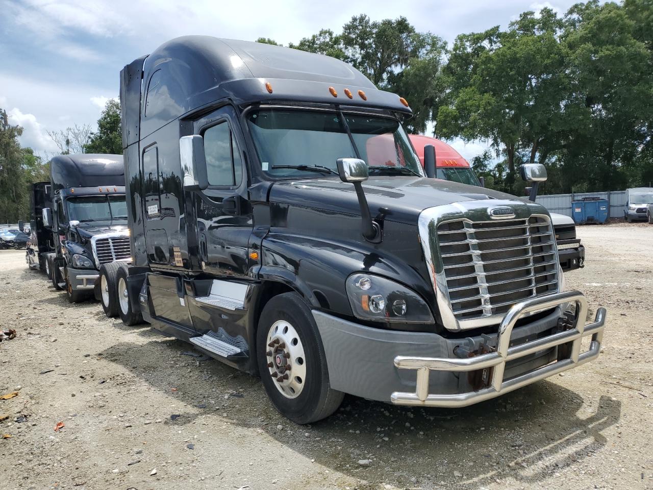 Lot #3191245722 2015 FREIGHTLINER CASCADIA 1