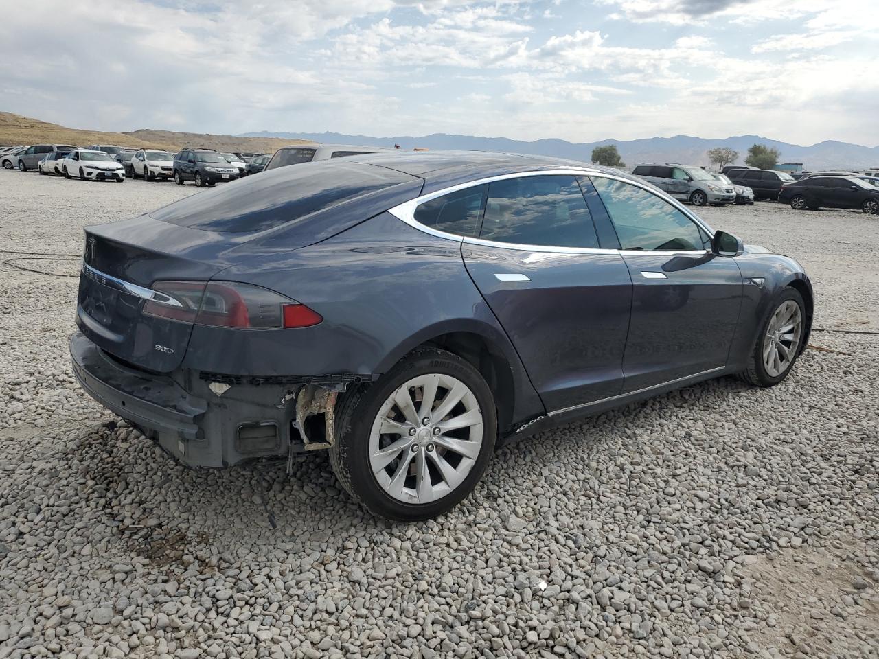 TESLA MODEL S