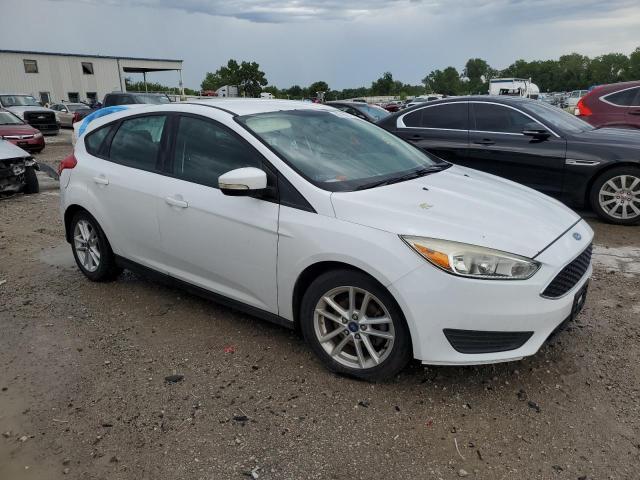 2015 FORD FOCUS SE 1FADP3K27FL295107
