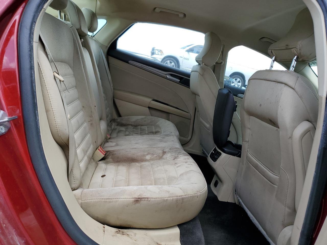 Ford Fusion se 2015