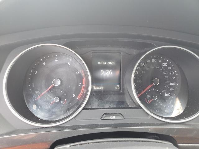 2018 VOLKSWAGEN TIGUAN SE 3VV2B7AX3JM037289