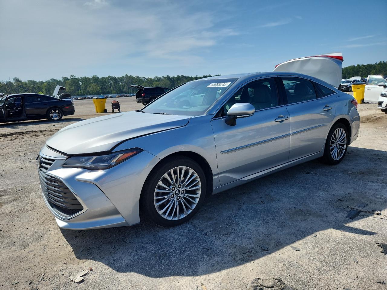 TOYOTA AVALON XLE