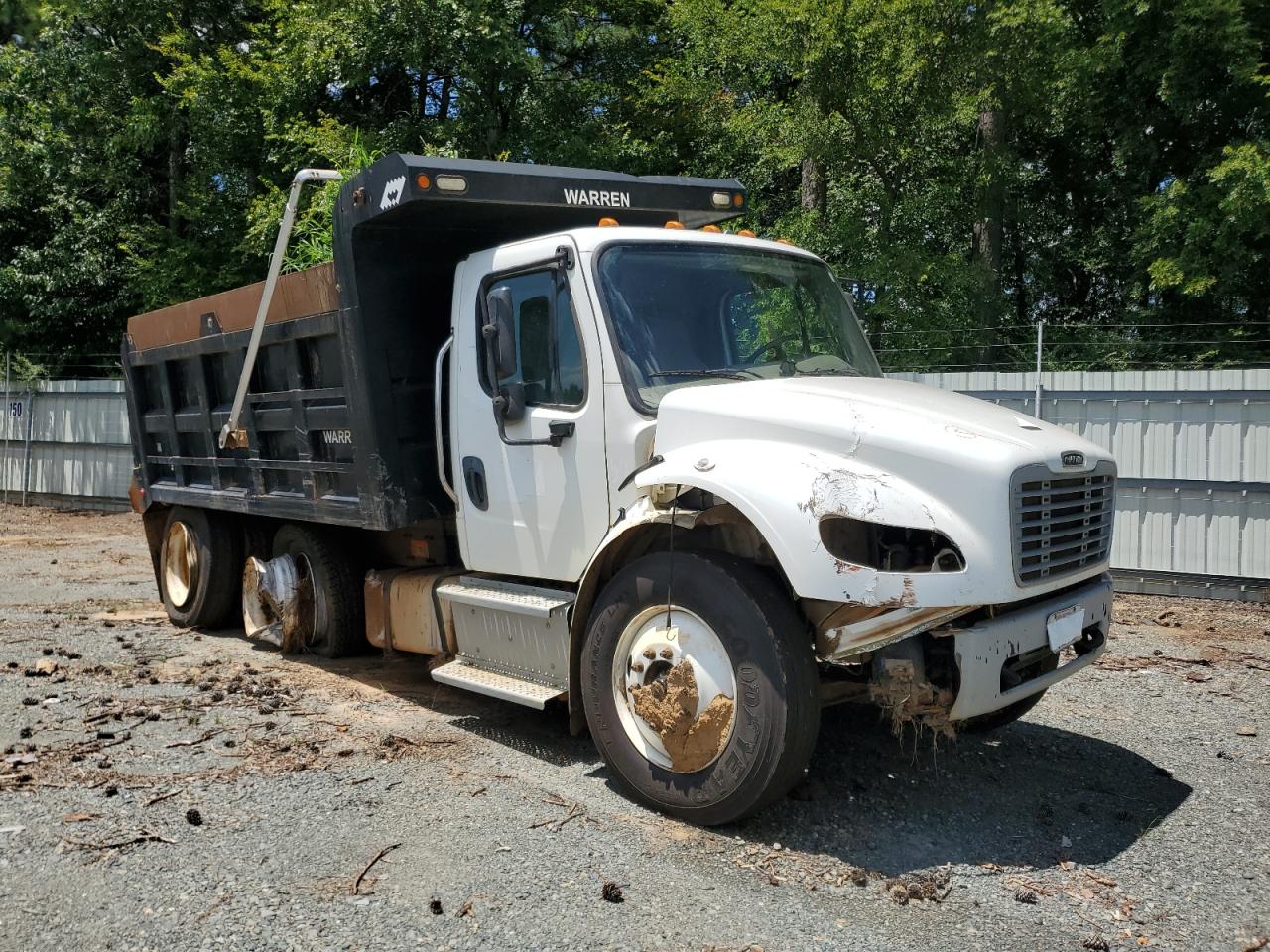 Lot #3217038019 2019 FREIGHTLINER M2 106 MED