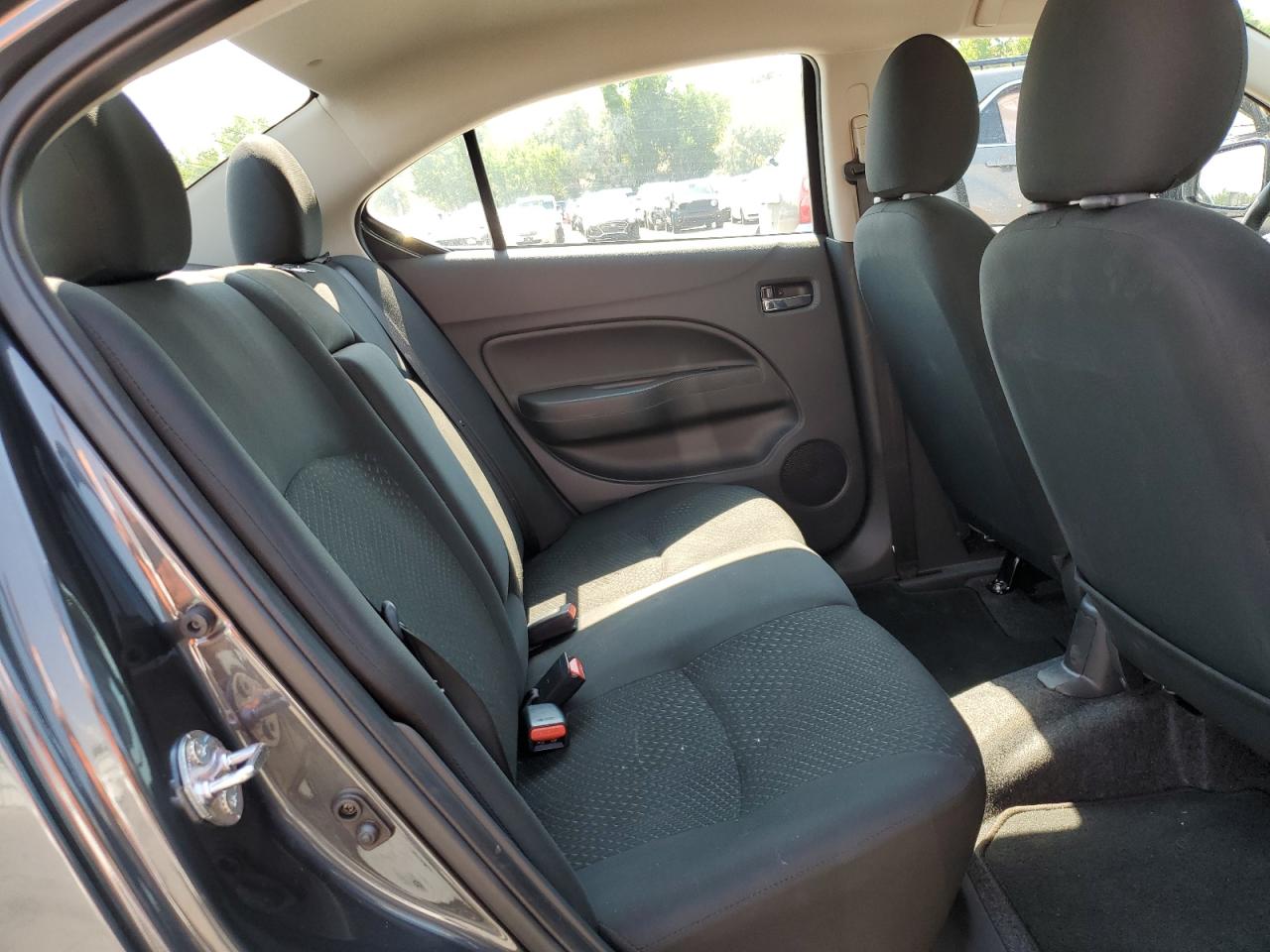 MITSUBISHI MIRAGE G4 SE