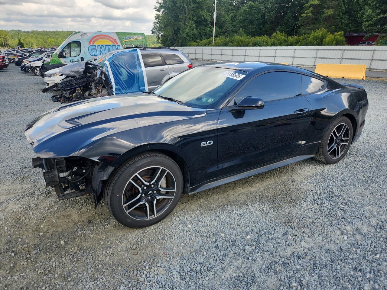FORD MUSTANG GT