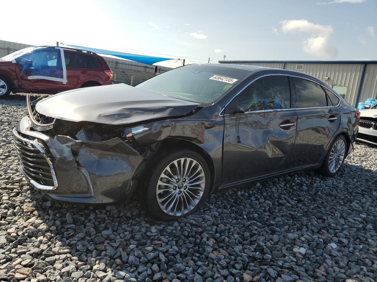 Lot #3220442381 2016 TOYOTA AVALON XLE