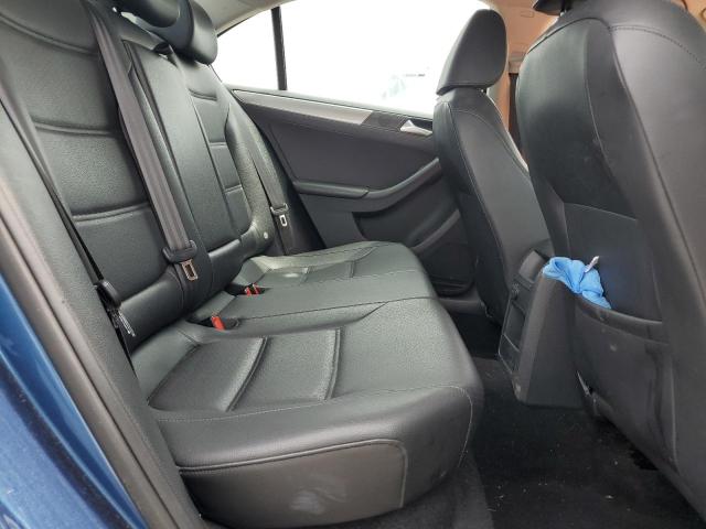 2017 VOLKSWAGEN JETTA SE - 3VWDB7AJ0HM412842