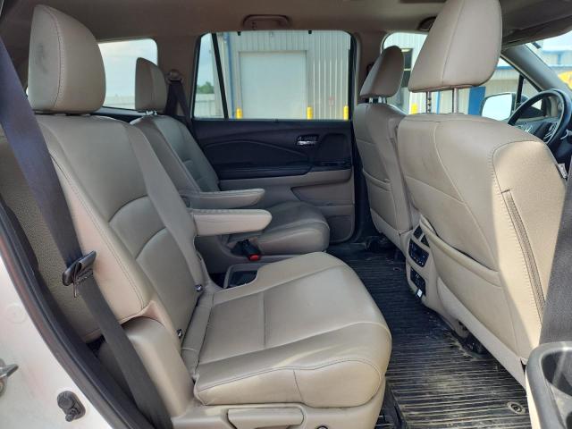 2019 HONDA PILOT TOUR 5FNYF6H66KB044442
