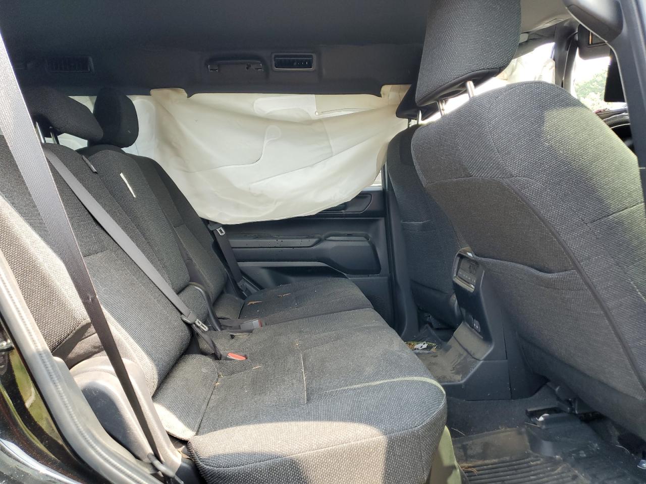 TOYOTA LAND CRUISER BASE