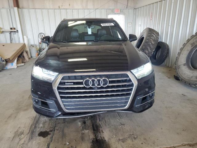 2017 AUDI Q7 PREMIUM WA1LAAF74HD040584