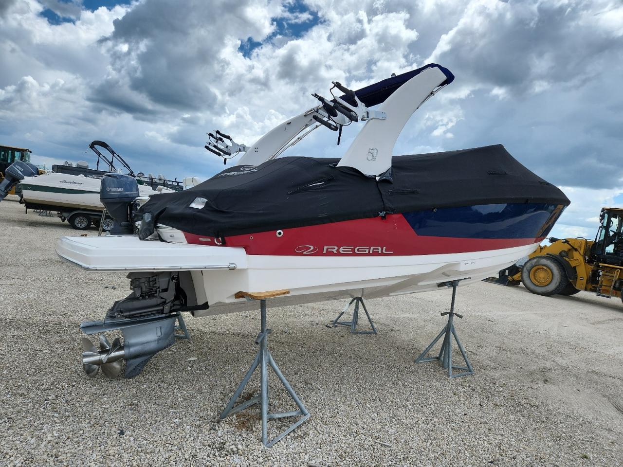 Lot #3225478000 2020 REGAL BOAT