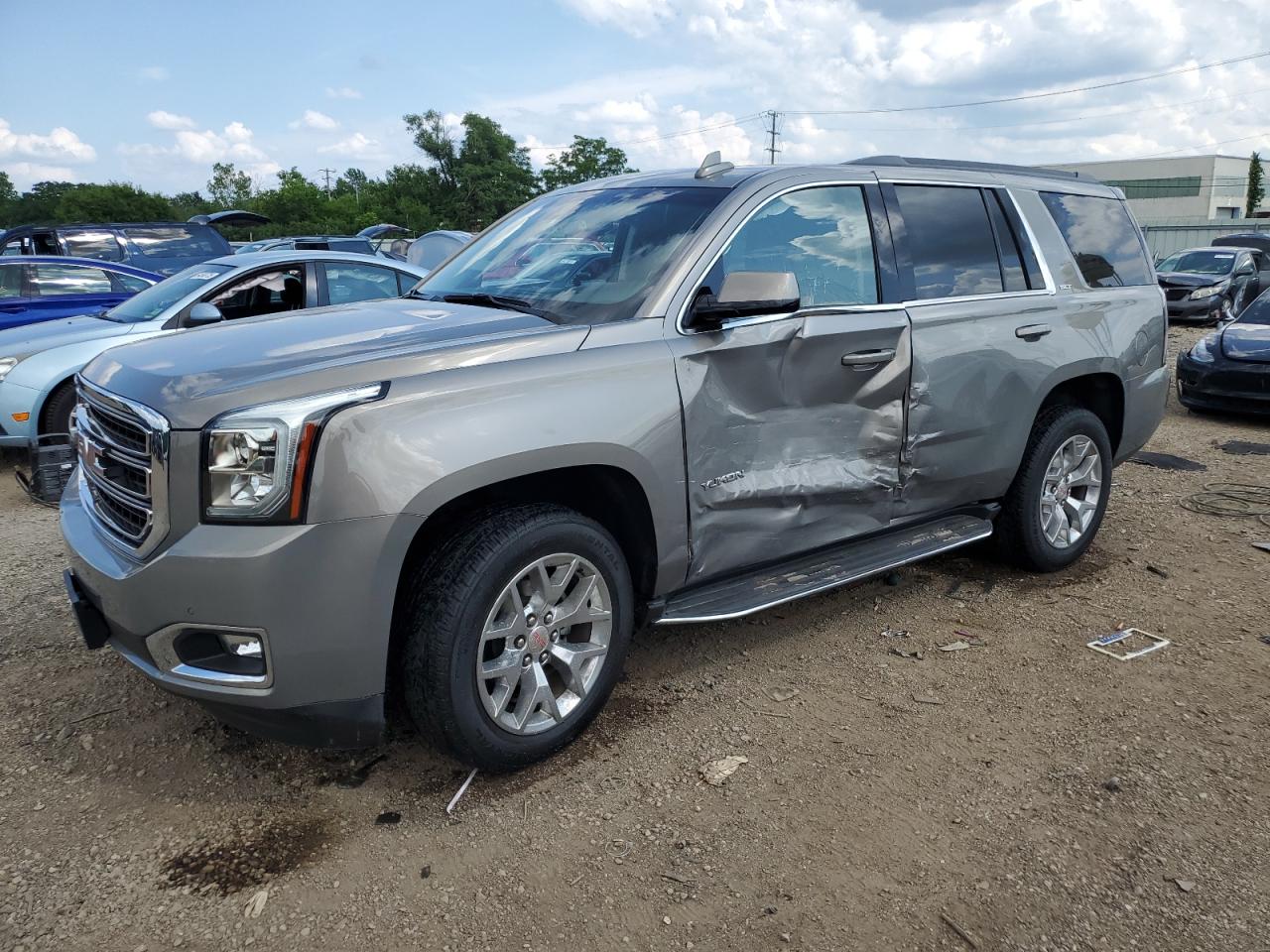 GMC YUKON SLT