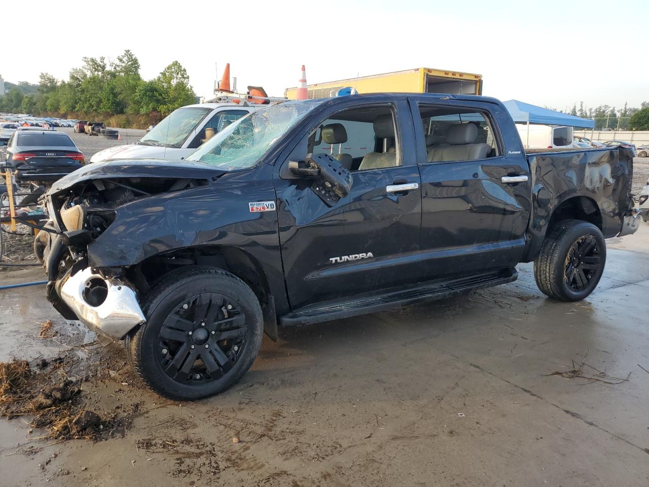 TOYOTA TUNDRA CREWMAX LIMITED