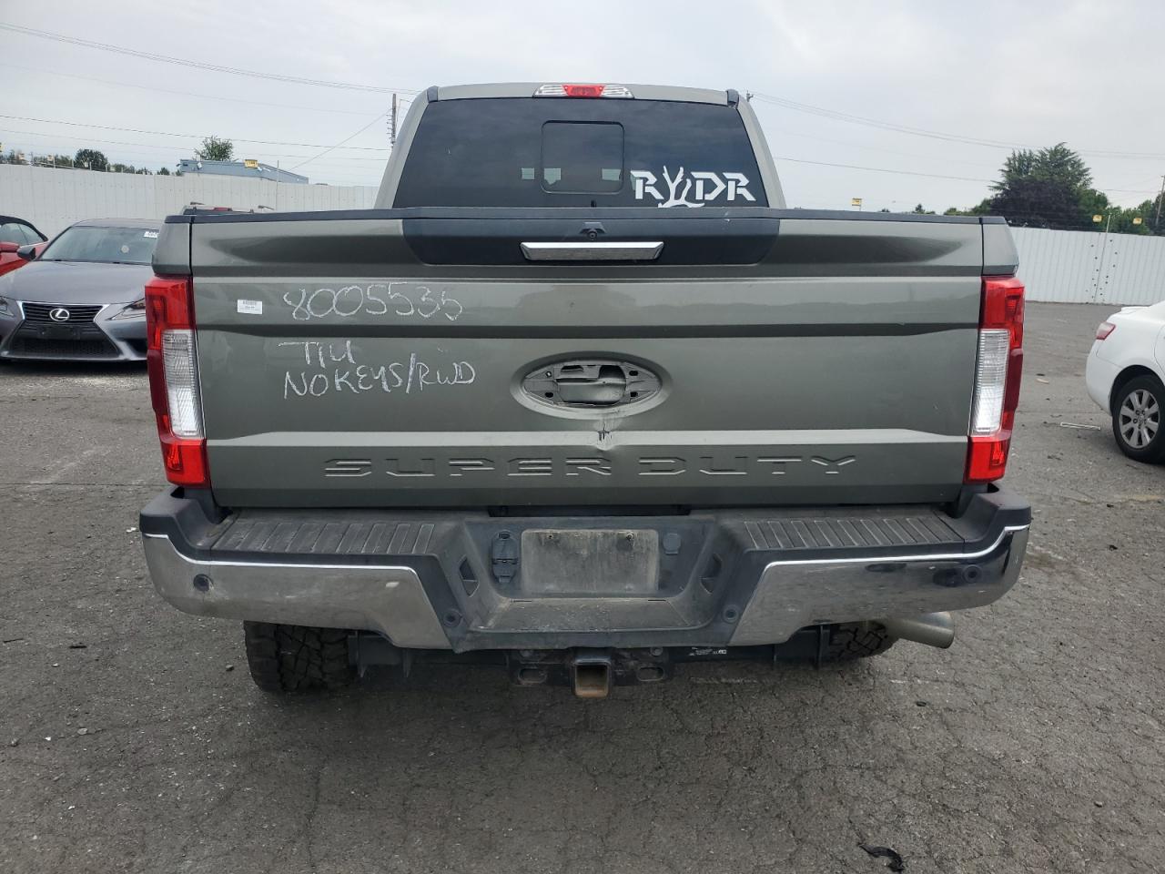 FORD F-250 SUPER DUTY