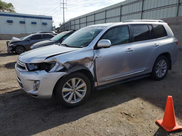 TOYOTA HIGHLANDER