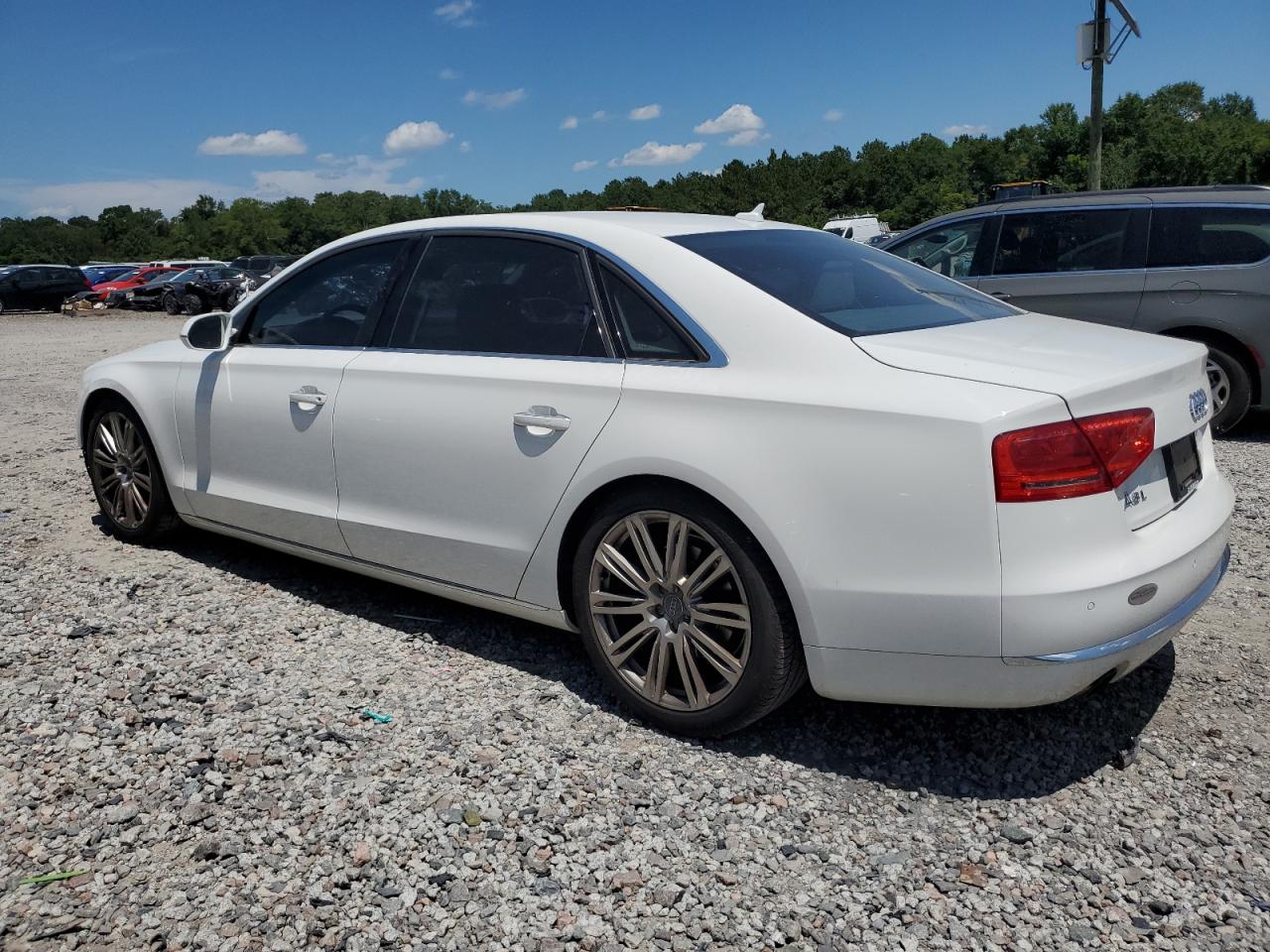 AUDI A8 L QUATTRO