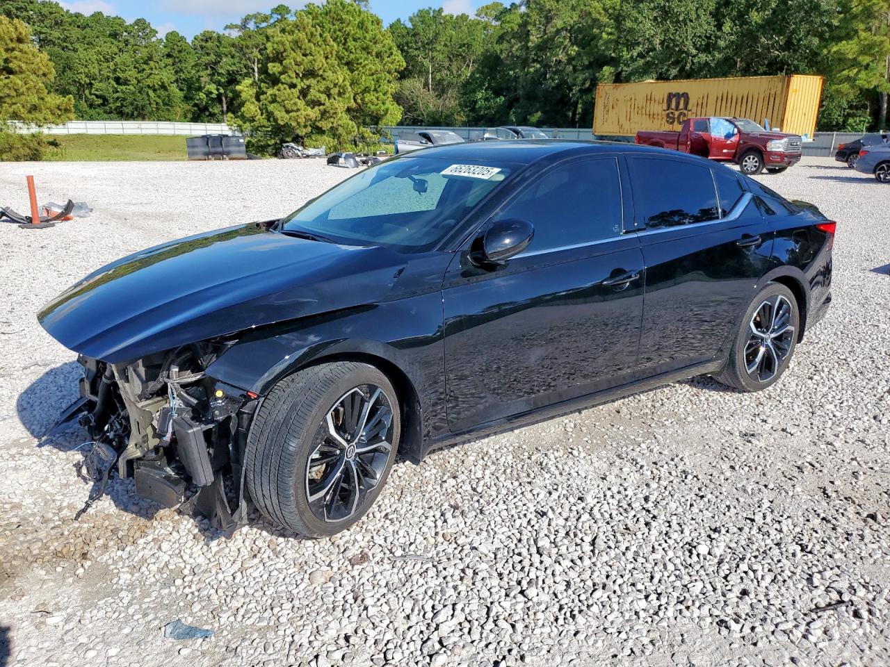 NISSAN ALTIMA SR