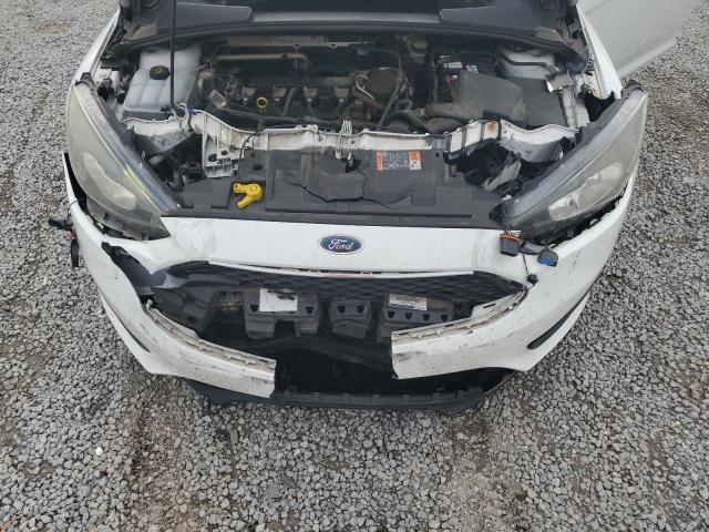 2015 FORD FOCUS SE 1FADP3K29FL318483