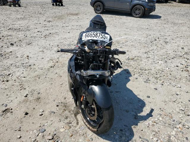 2022 SUZUKI GSX-R1000 JS1DM11B7N7100214