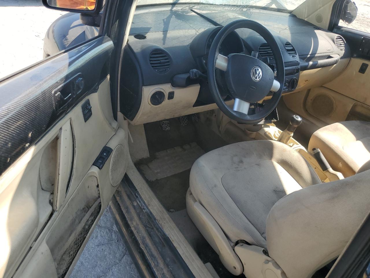 Lot #3230506871 1998 VOLKSWAGEN NEW BEETLE