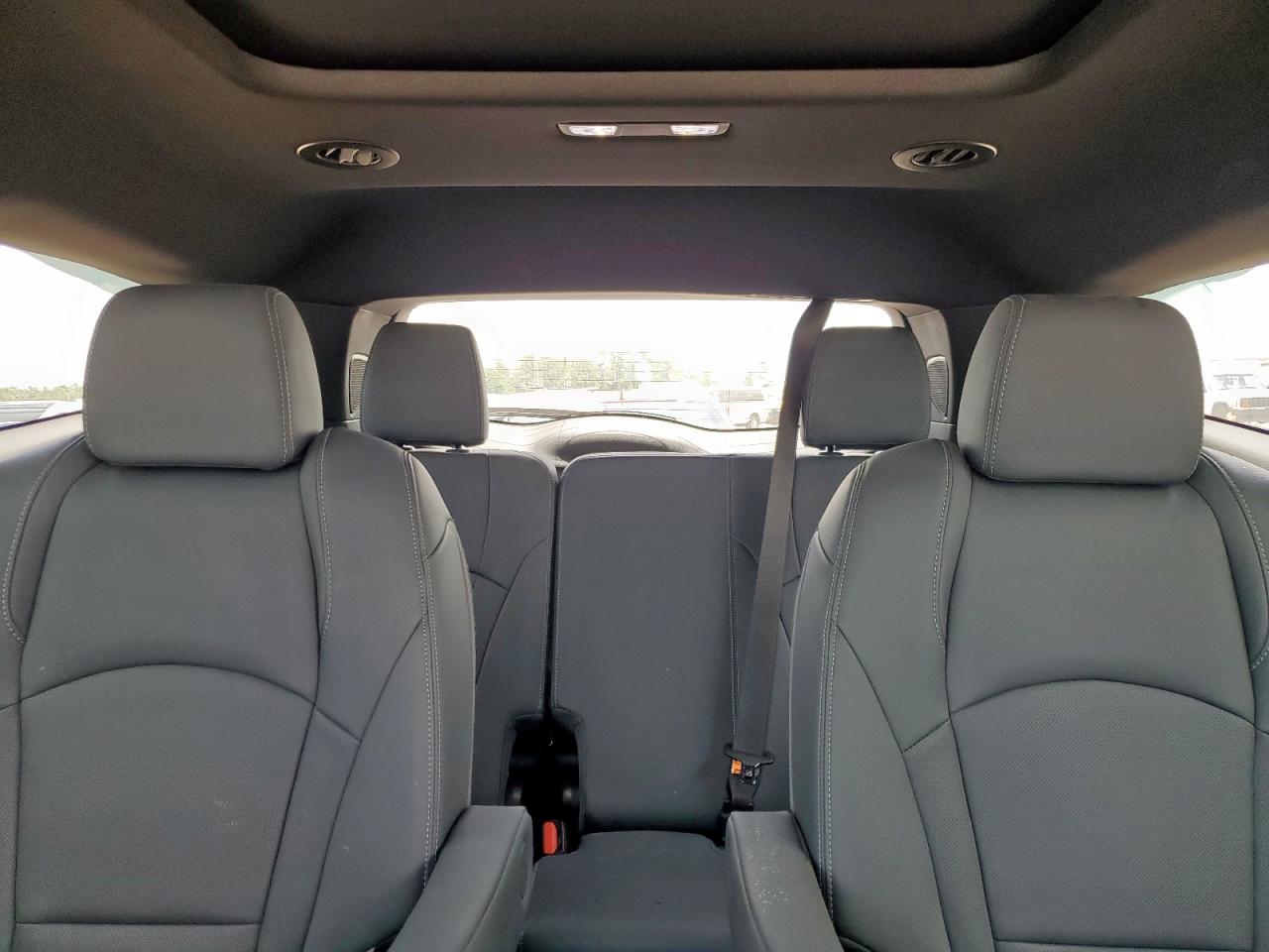 BUICK ENCLAVE ESSENCE