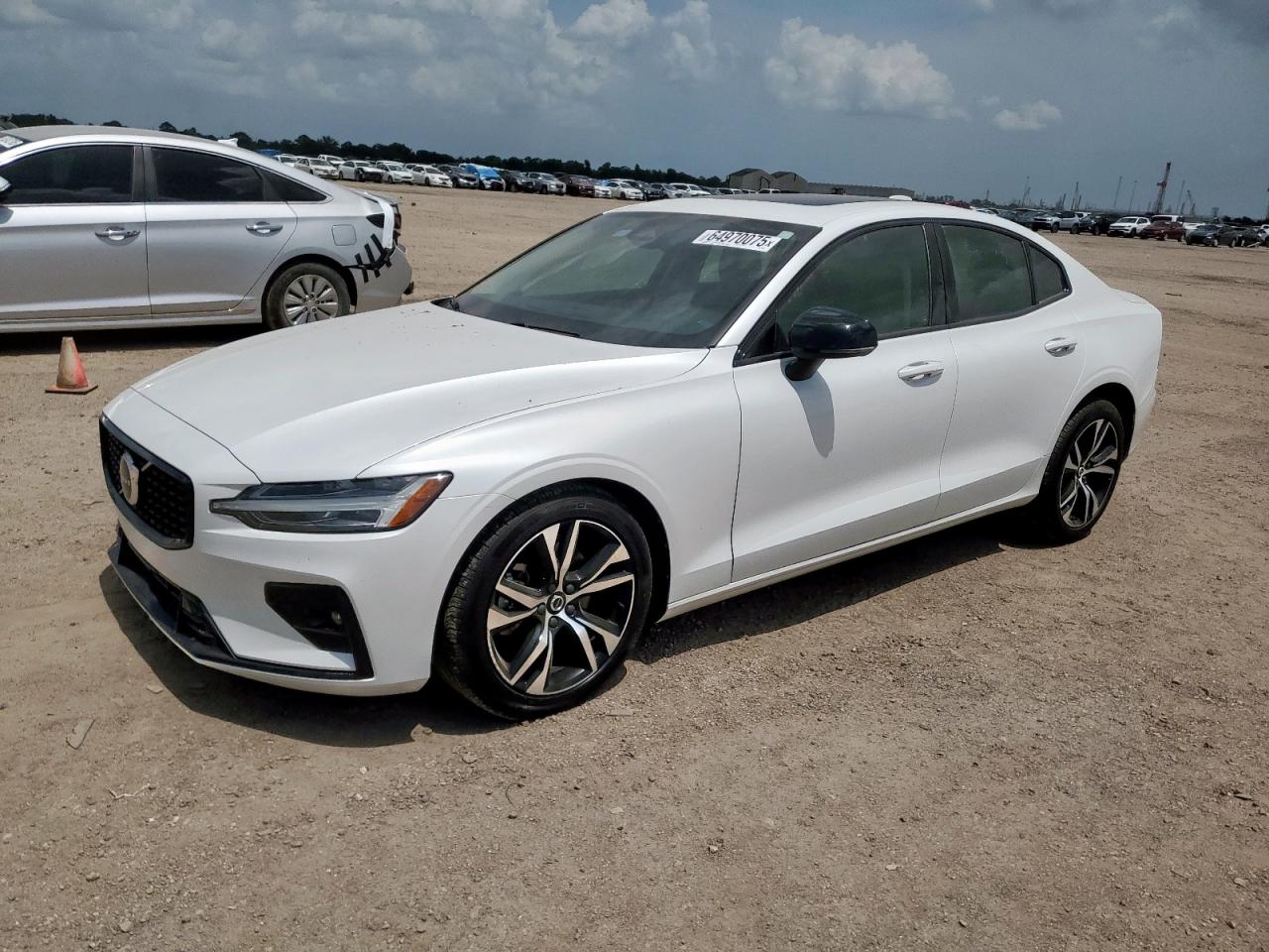 VOLVO S60 CORE