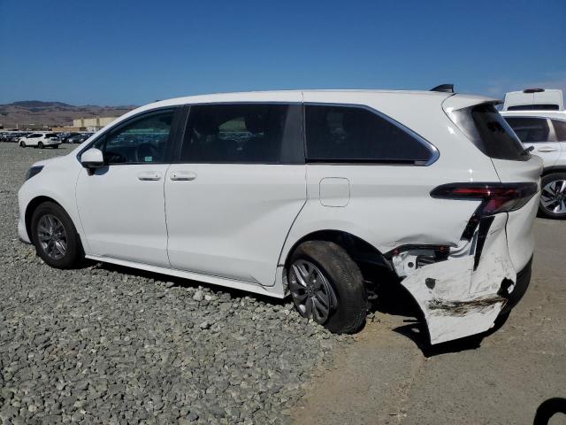 2024 TOYOTA SIENNA LE 5TDKRKEC0RS220925
