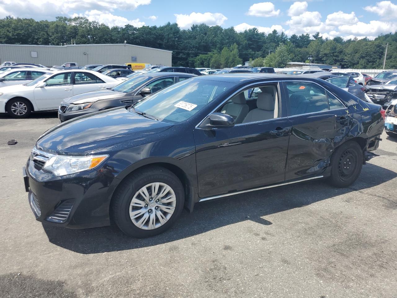 TOYOTA CAMRY L