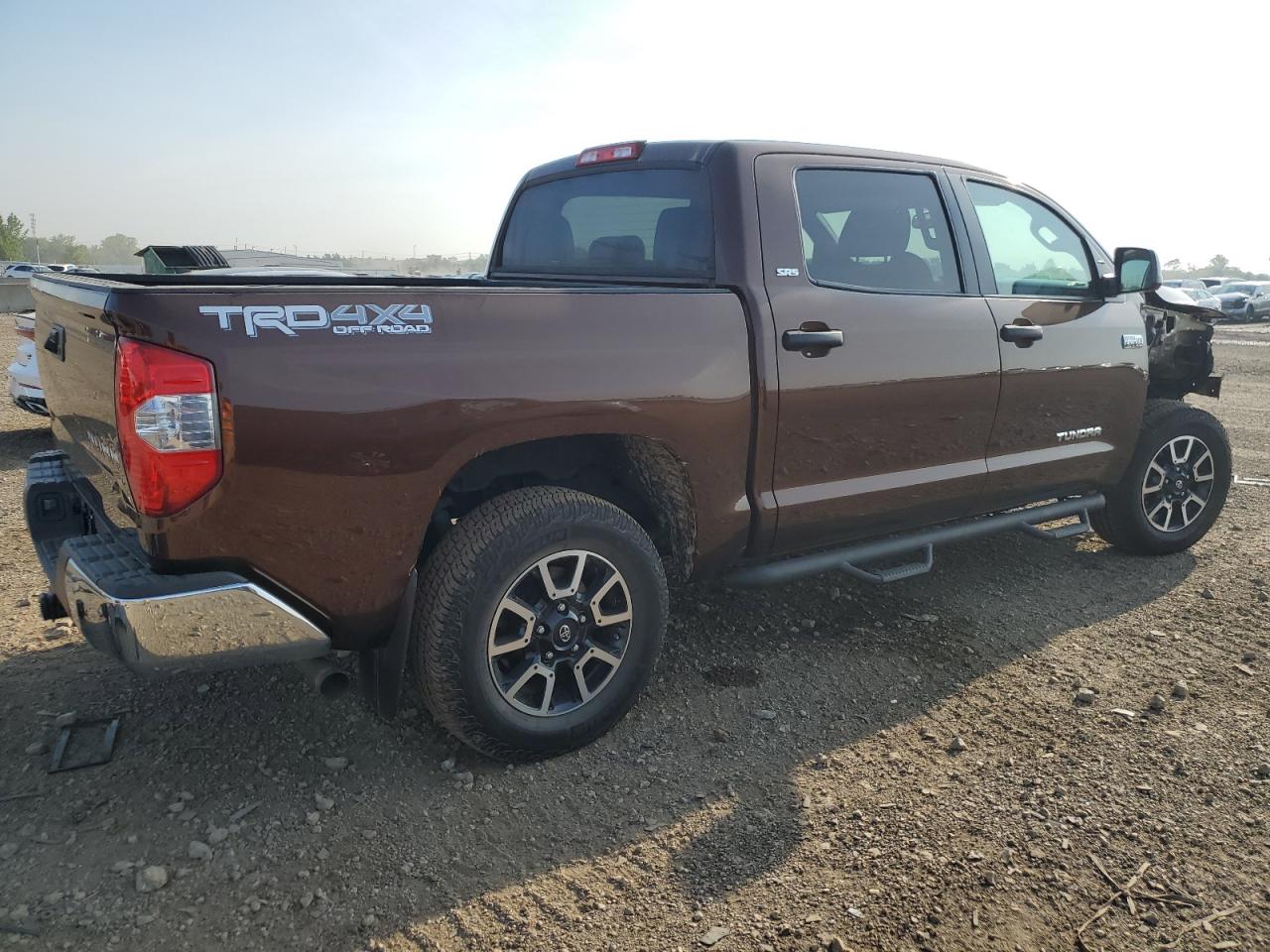 TOYOTA TUNDRA CREWMAX SR5