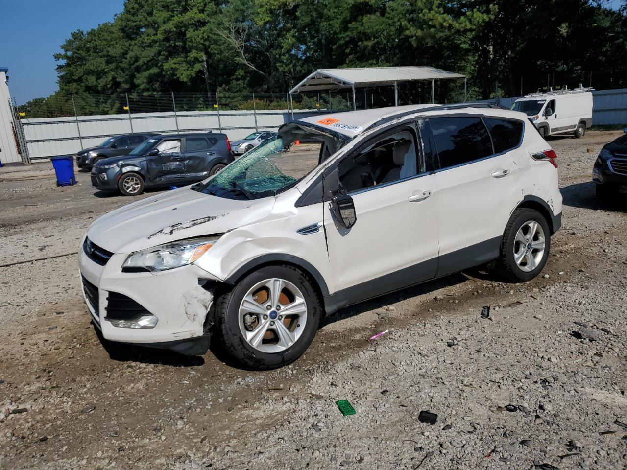 FORD ESCAPE SE