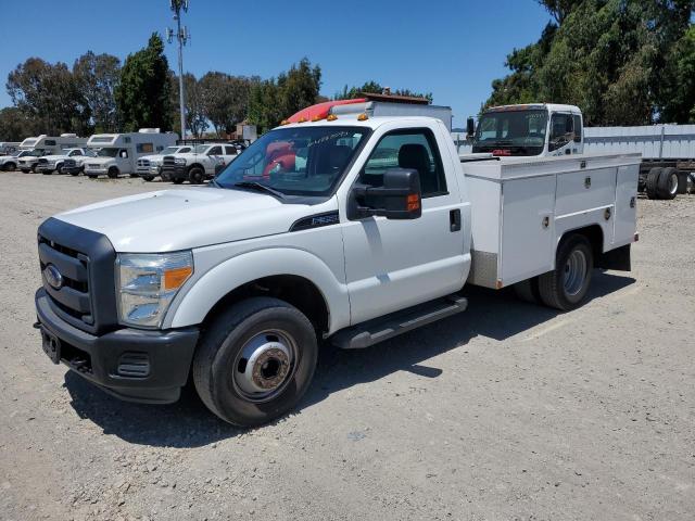 FORD F350 SUPER 2012 white chassis gas 1FDRF3G60CEB50811 photo #1