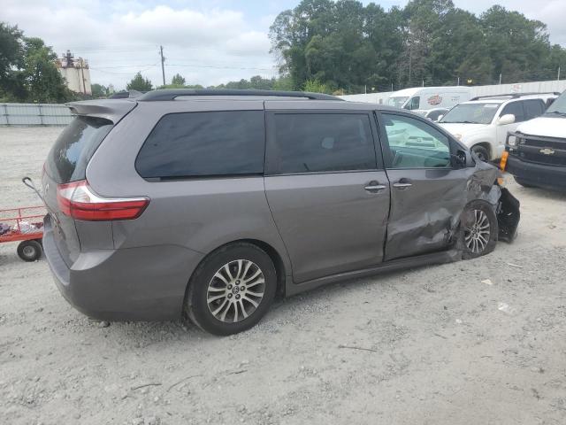 2019 TOYOTA SIENNA XLE 5TDYZ3DC0KS969277