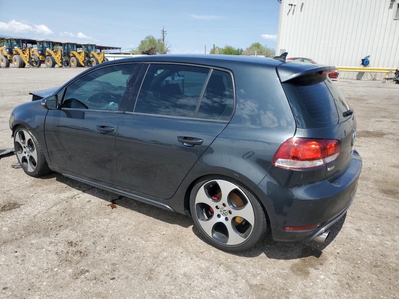 VOLKSWAGEN GOLF GTI