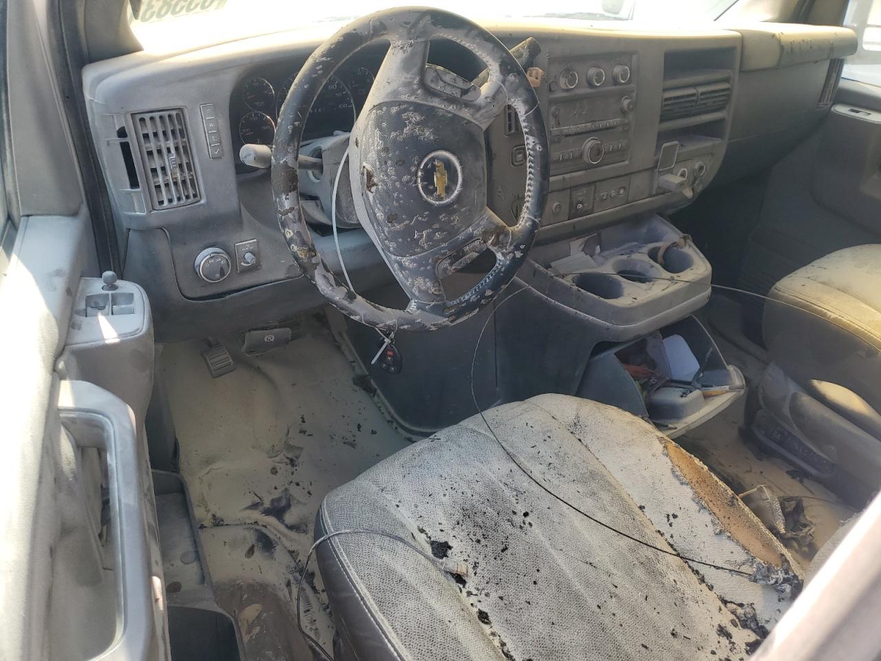 CHEVROLET EXPRESS LS