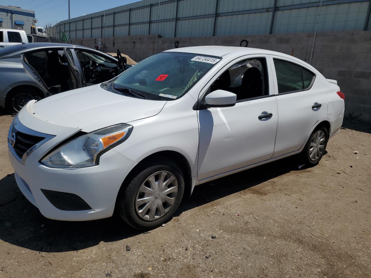 NISSAN VERSA S