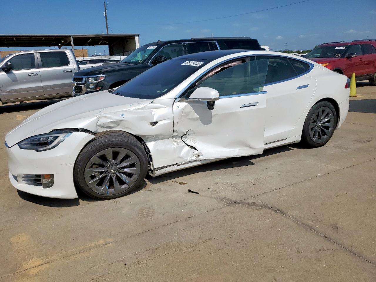 TESLA MODEL S